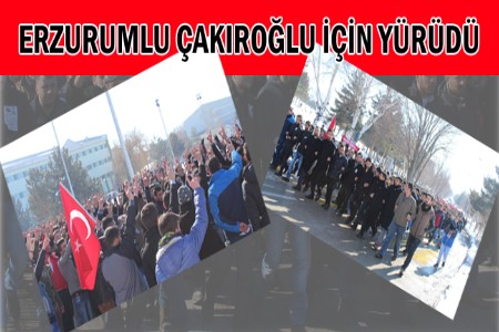 Erzurum`da Dev Türk Bayrağı ile yürüdüler
